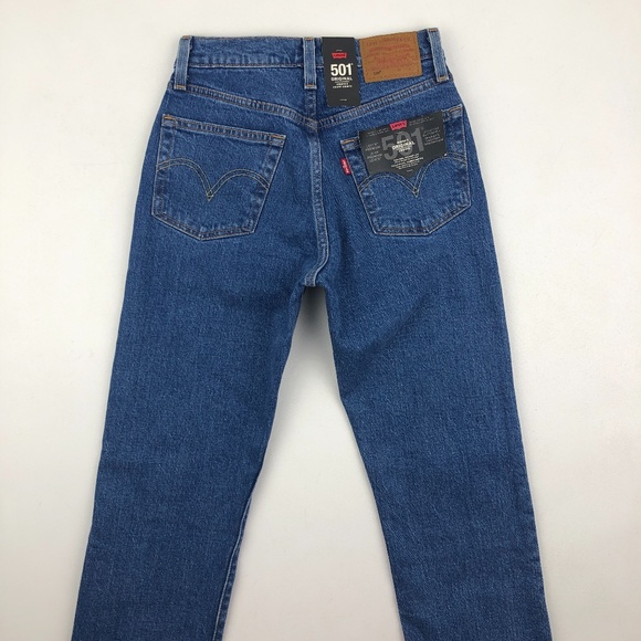 NWT Levi's 501 originals crop jeans - Picture 3 of 13